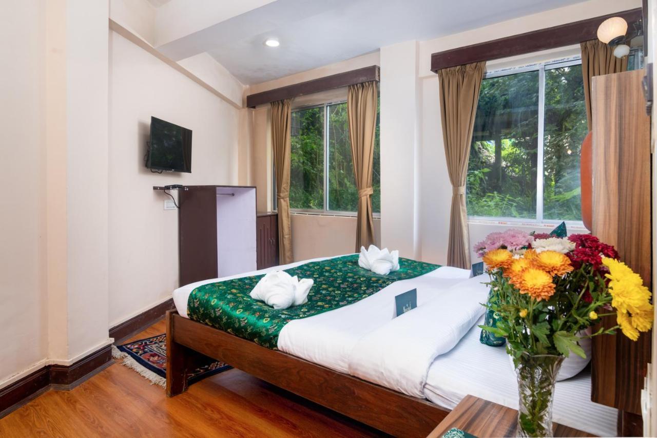 Muscatel Roma - 400 Mts From Mall Road Darjeeling  Bagian luar foto