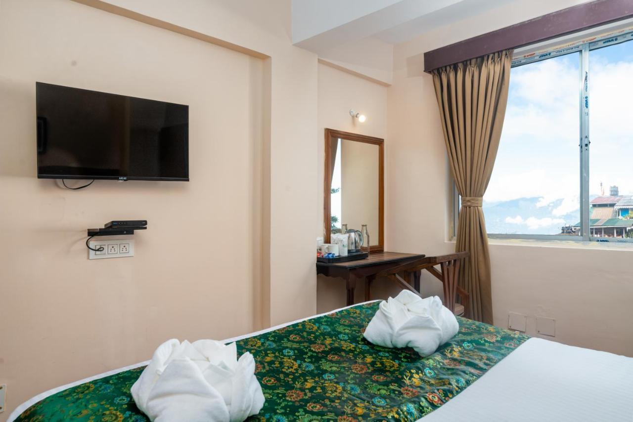 Muscatel Roma - 400 Mts From Mall Road Darjeeling  Bagian luar foto
