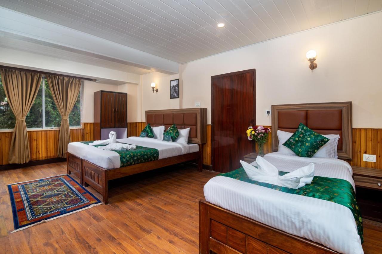 Muscatel Roma - 400 Mts From Mall Road Darjeeling  Bagian luar foto