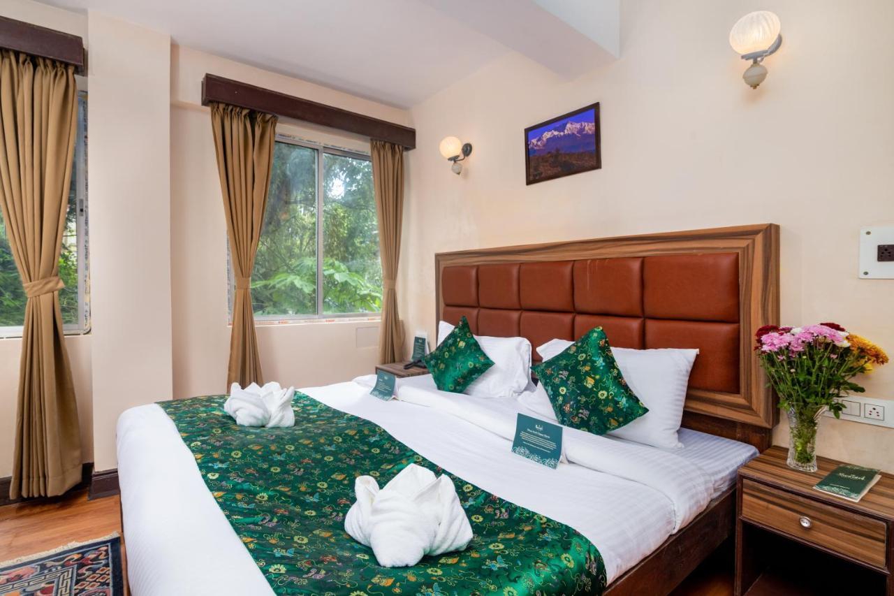 Muscatel Roma - 400 Mts From Mall Road Darjeeling  Bagian luar foto