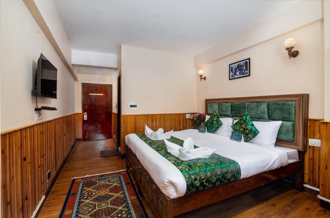 Muscatel Roma - 400 Mts From Mall Road Darjeeling  Bagian luar foto