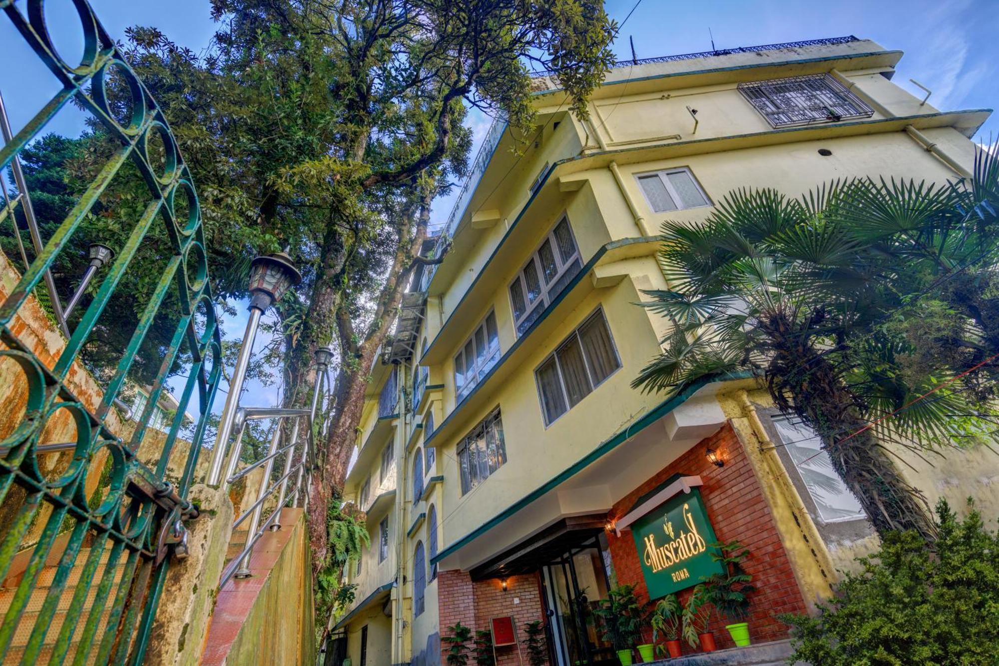 Muscatel Roma - 400 Mts From Mall Road Darjeeling  Bagian luar foto